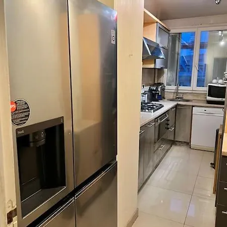 Vue Imprenable Tour Eiffel Apartment *